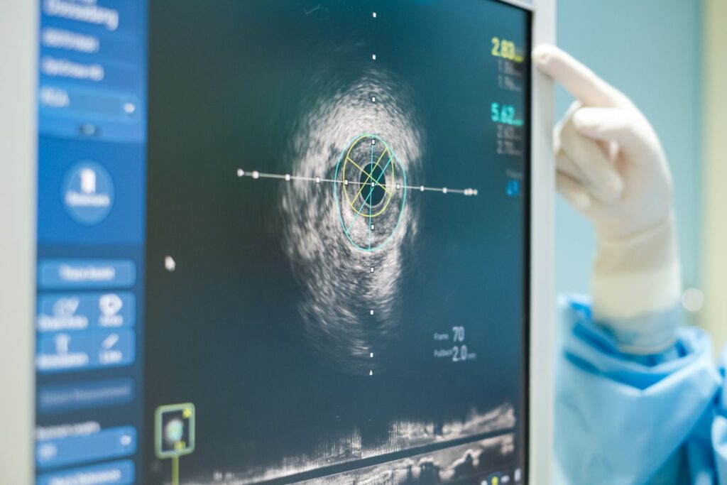 Ultrasound News showing diagnostic imaging equipment