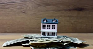 Monthly housing budget showing mortgage, property taxes, insurance, and expenses on a 100K salary